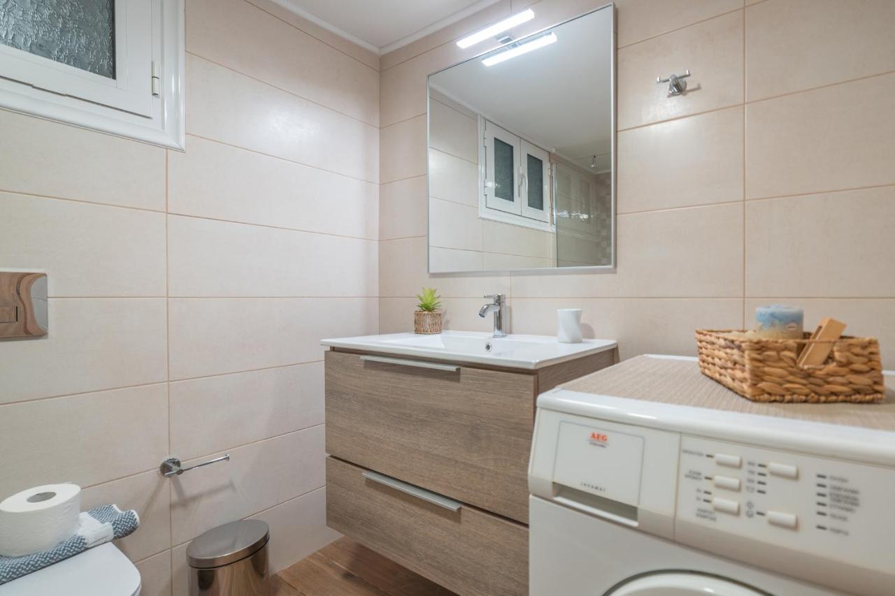 Stylish Central Renovated Apartment Ираклион Экстерьер фото